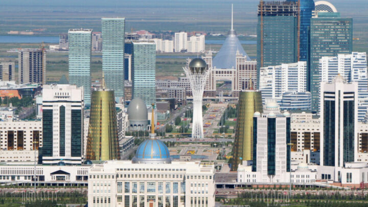 «Жайнай бер, жаса Нұр-Сұлтан»