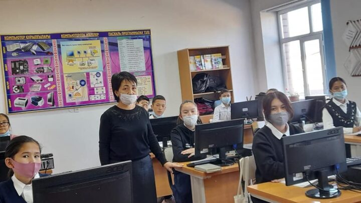 «Жусан иісі» атты шығармасына оқырмандар конференциясы