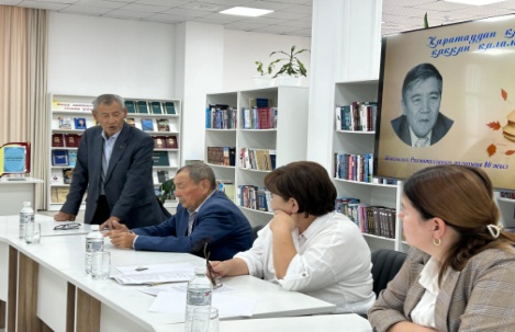 Қаратаудан қанат қаққан қаламгер