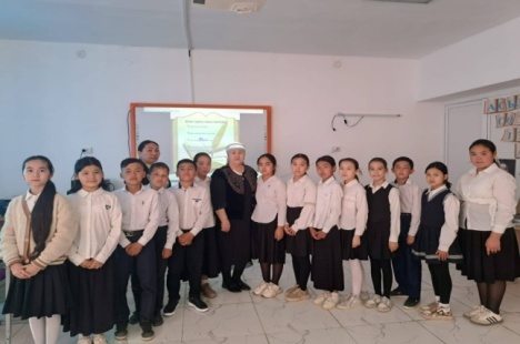 Кітаптар қалашығына саяхат